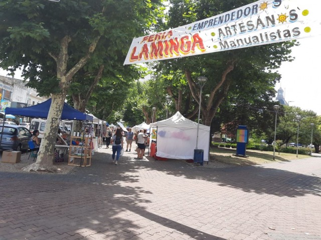 Sper Feria de Navidad de La Minga en la Plaza Central